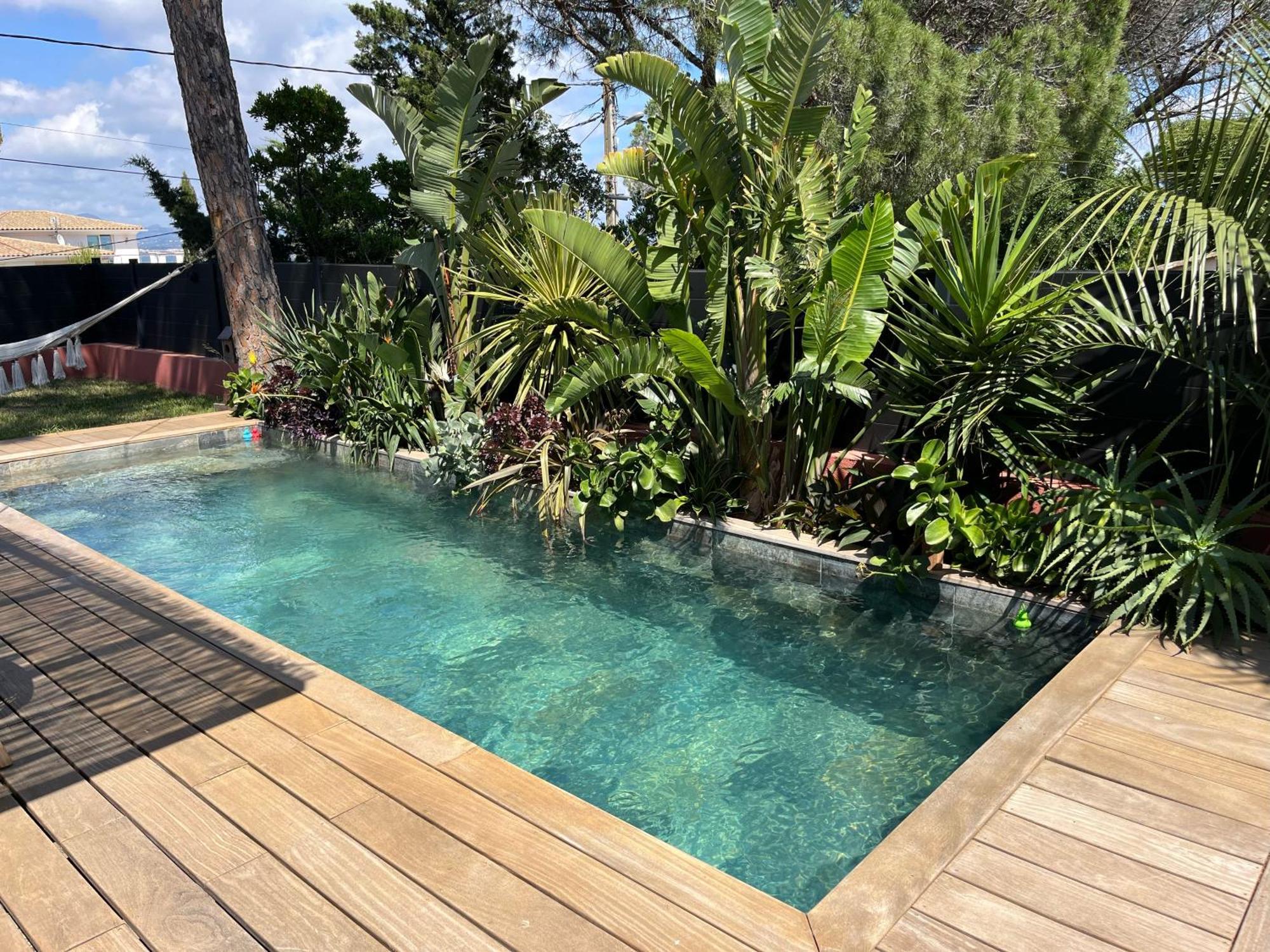 Villa Uvea Saint Aygulf Exteriör bild
